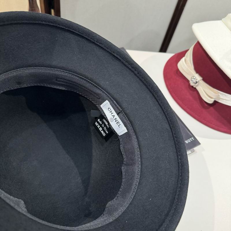 Chanel top hat (627)