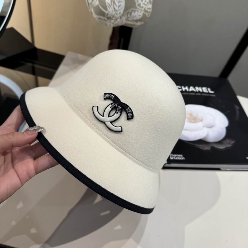 Chanel top hat (659)