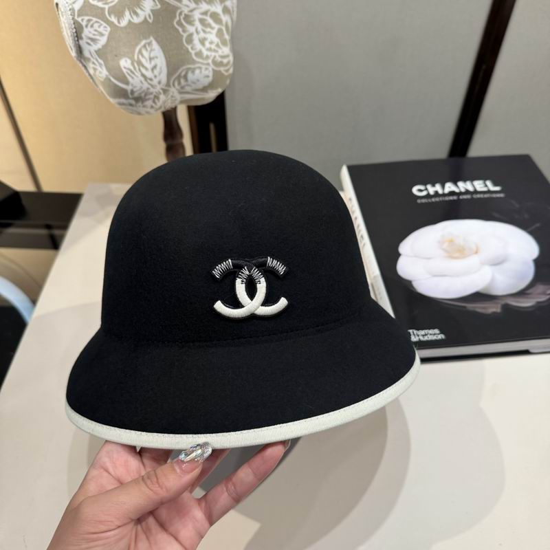 Chanel top hat (670)