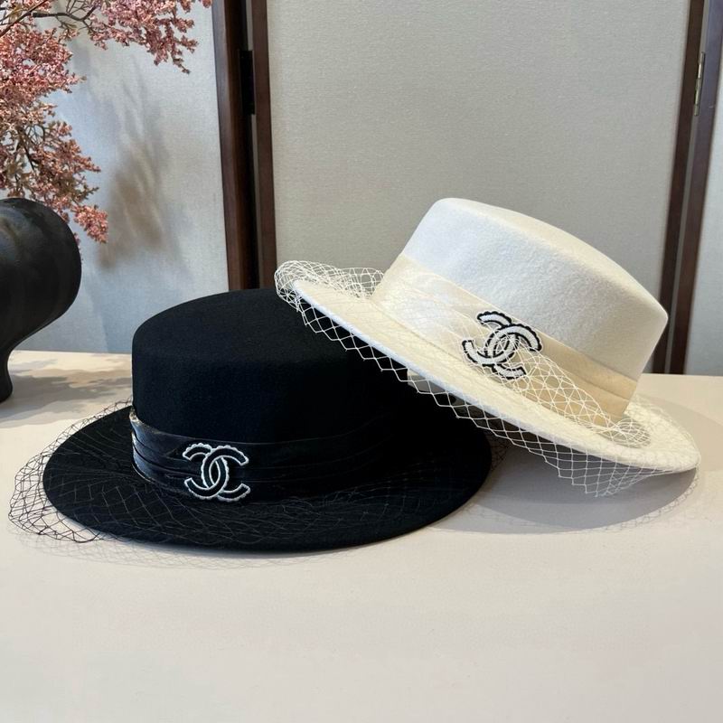 Chanel top hat (807)