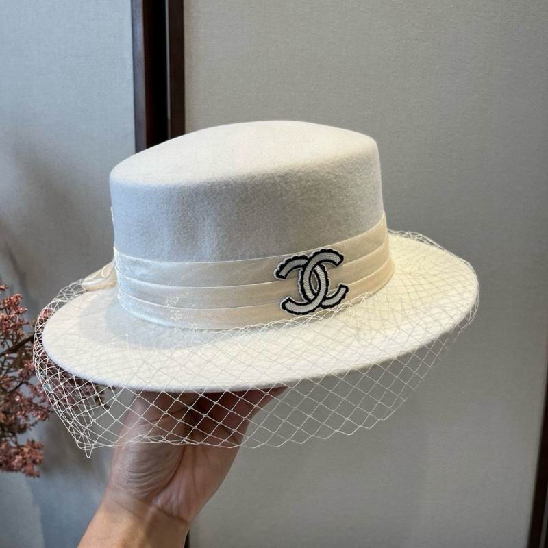 Chanel top hat (809)