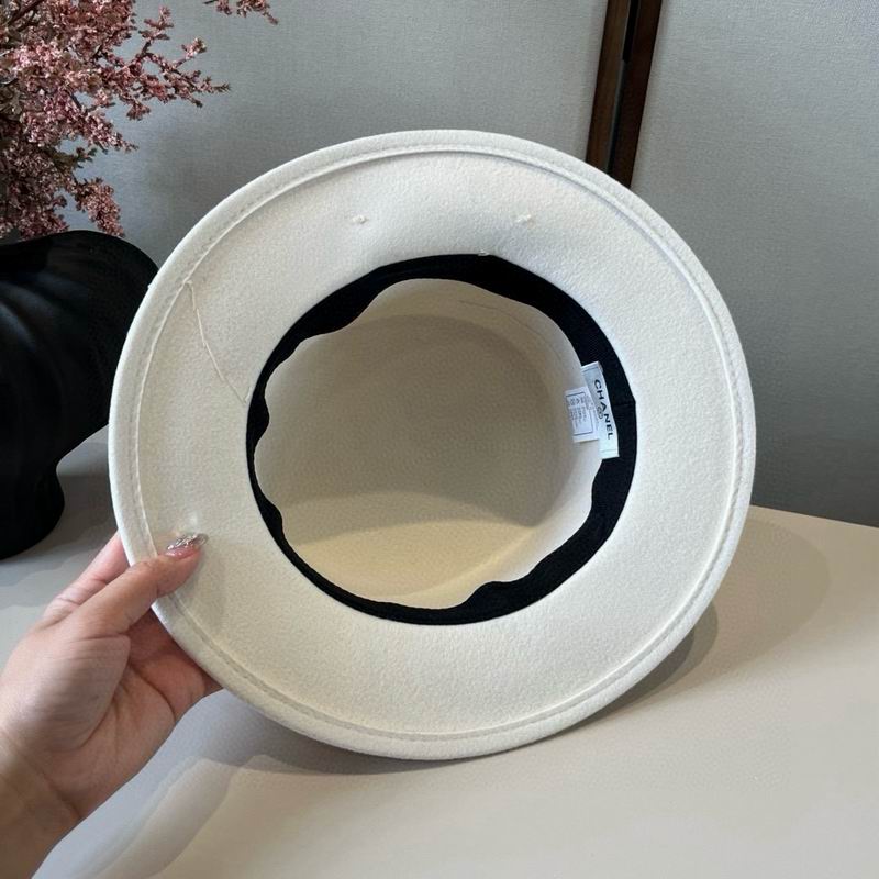 Chanel top hat (819)