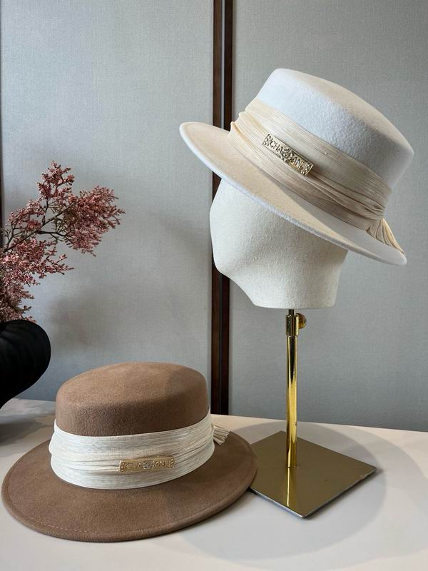 Chanel top hat (823)