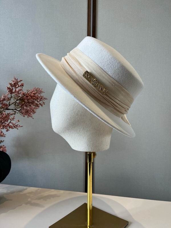 Chanel top hat (824)