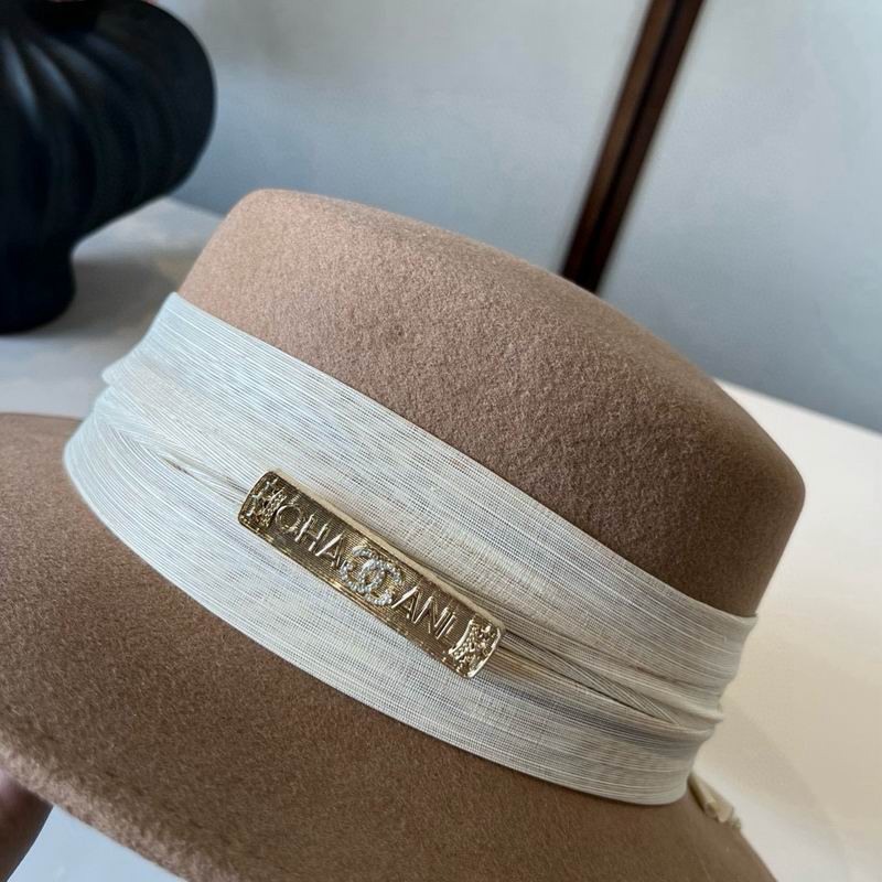 Chanel top hat (826)
