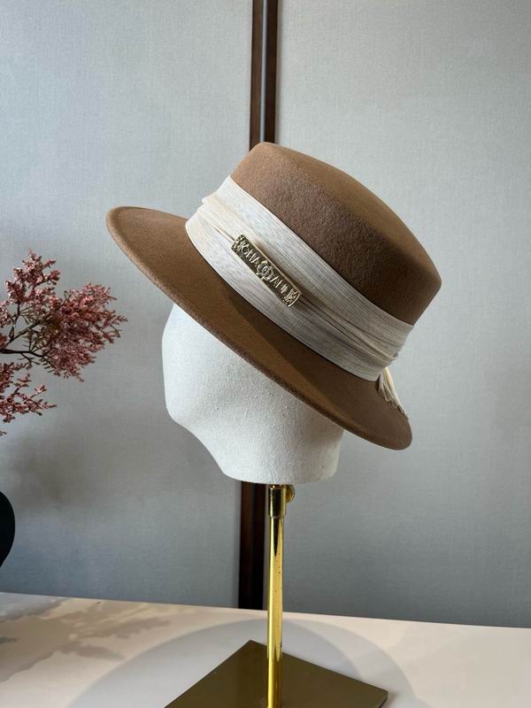 Chanel top hat (833)