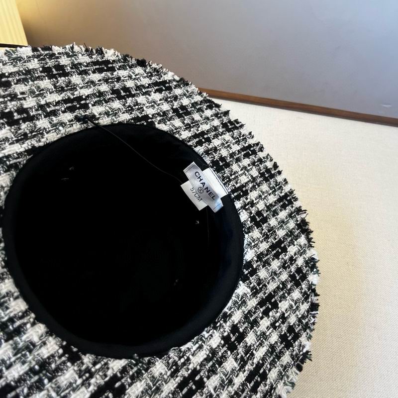 Chanel top hat (871)