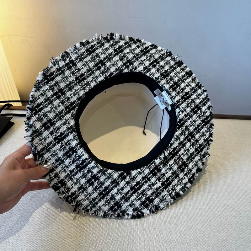 Chanel top hat (873)