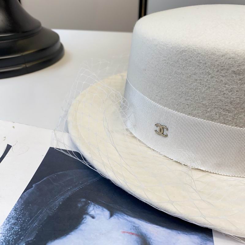 Chanel top hat dx (90)