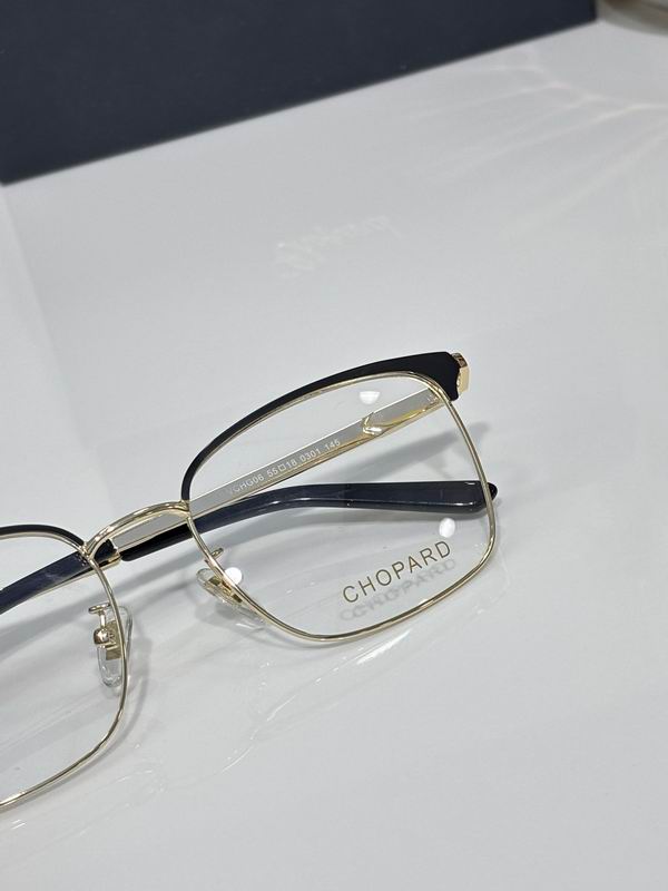 Chopard VCHG06 55 18-145 c07