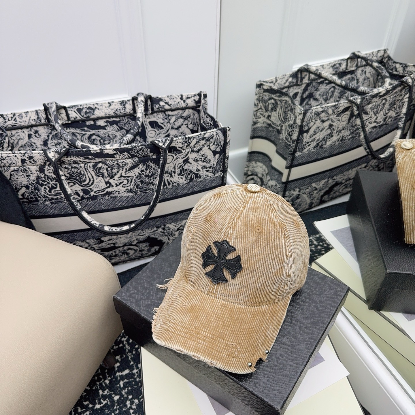 Chrome Hearts Cap (3)