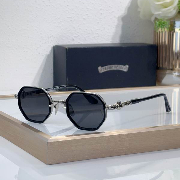 Chrome Hearts TATTERS 48 24-150 c (2)