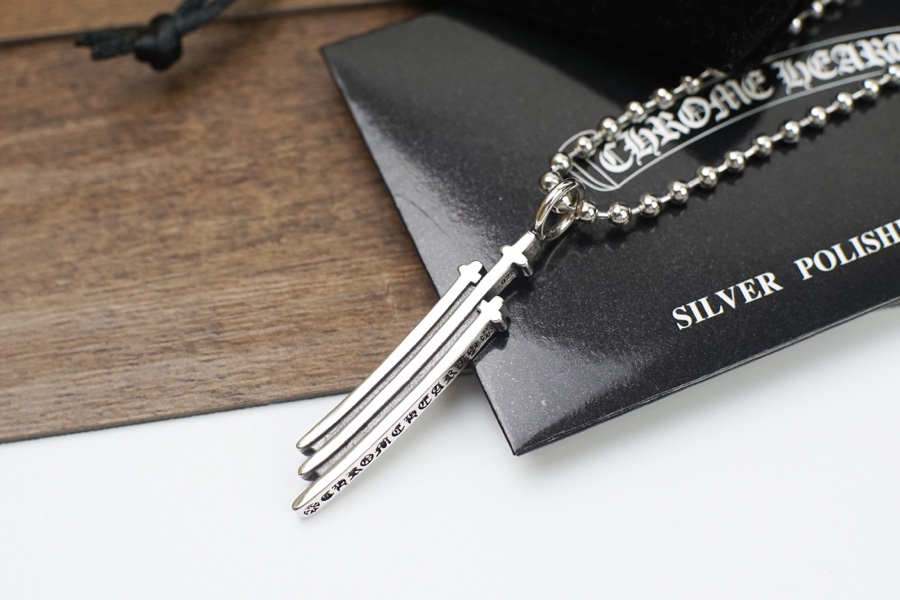 Chrome Hearts necklace 08yxq03 (1)