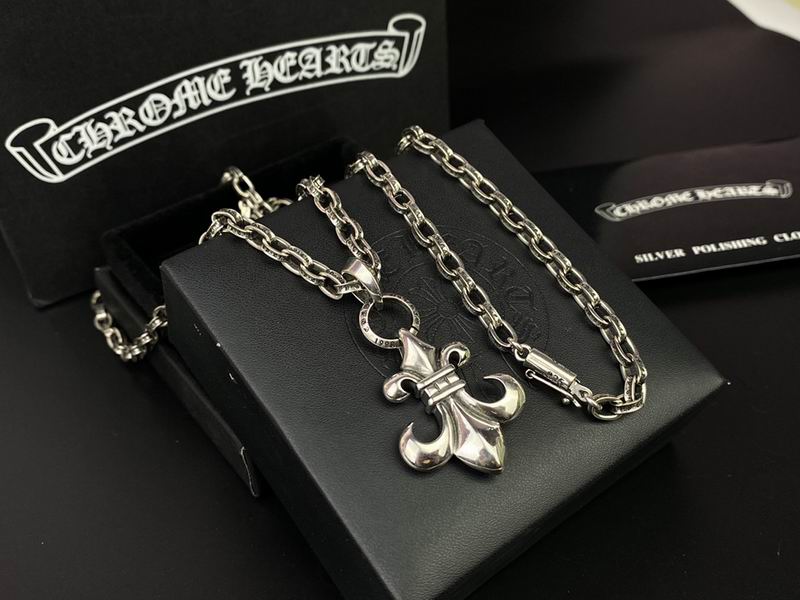 Chrome Hearts necklace 09yxq13 (4)