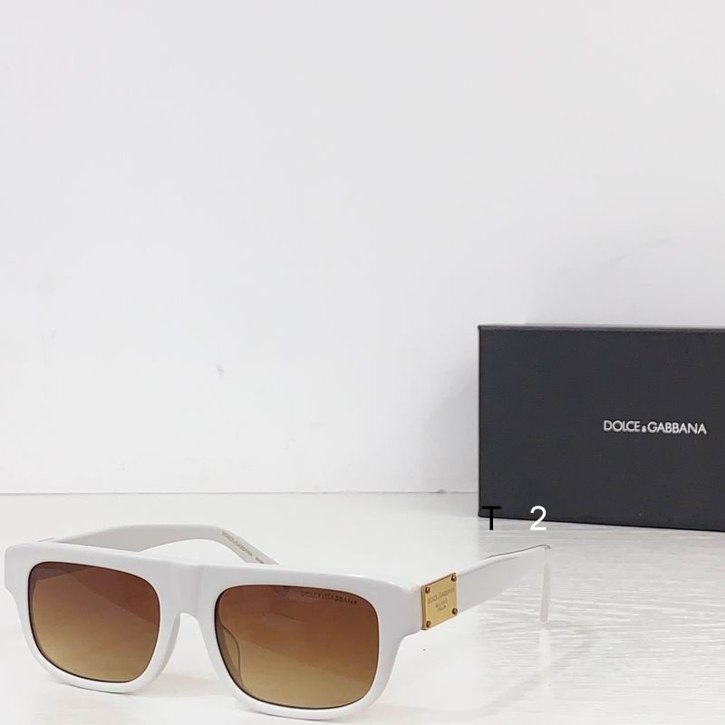 DG DG4432 53 18-145 B031