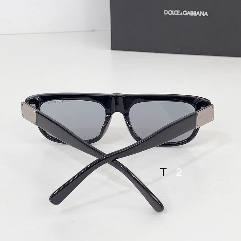 DG DG4432 53 18-145 B081