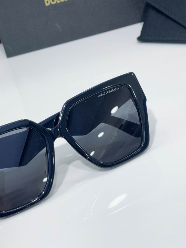 DG DG4438 55 17-145 C08