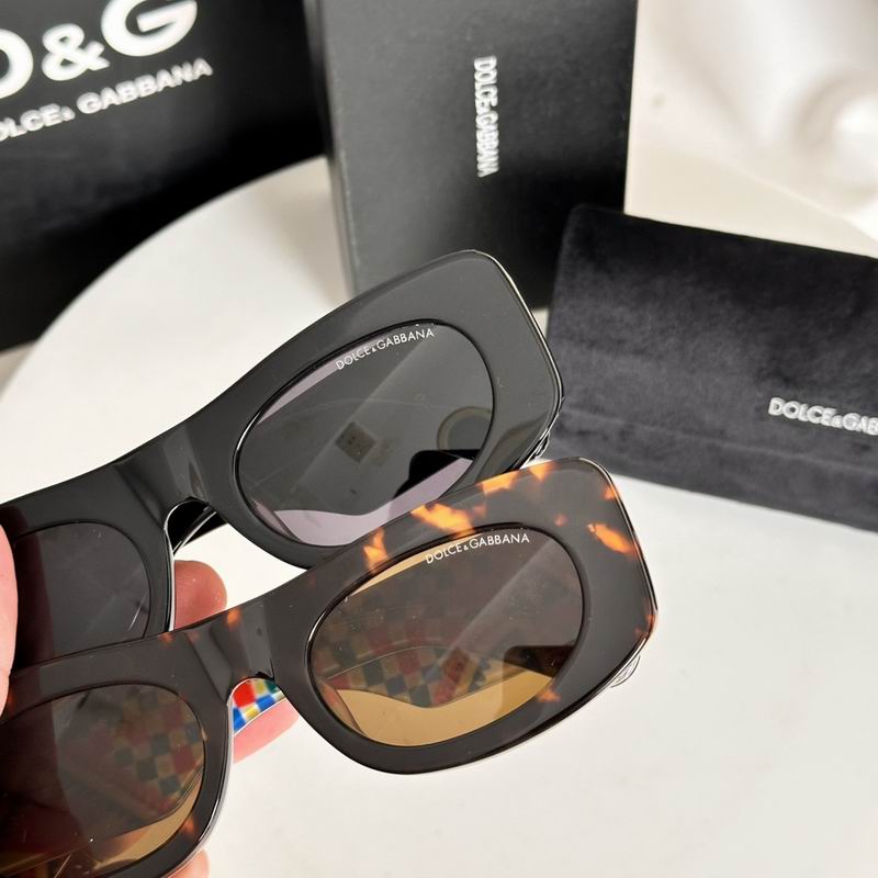 DG DG6679 53 22-142 E07