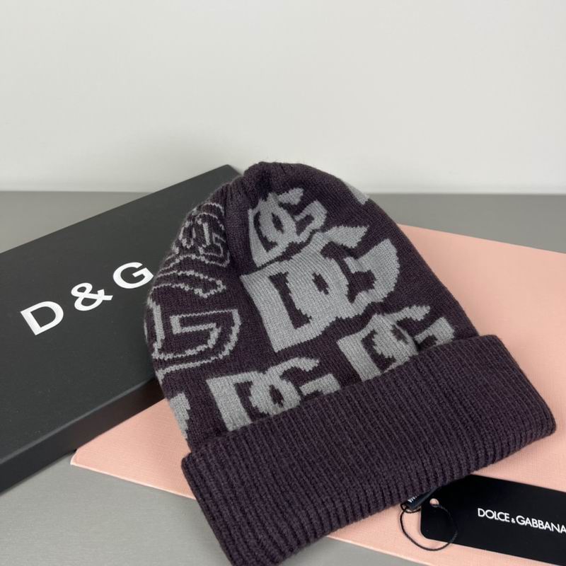 DG Hat dx (614)