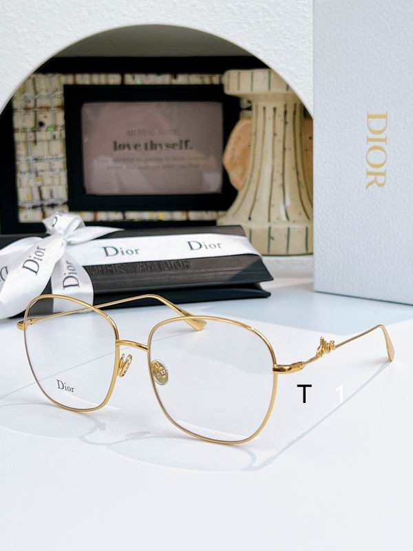 Dior ATURE03 57 16-145 a 04