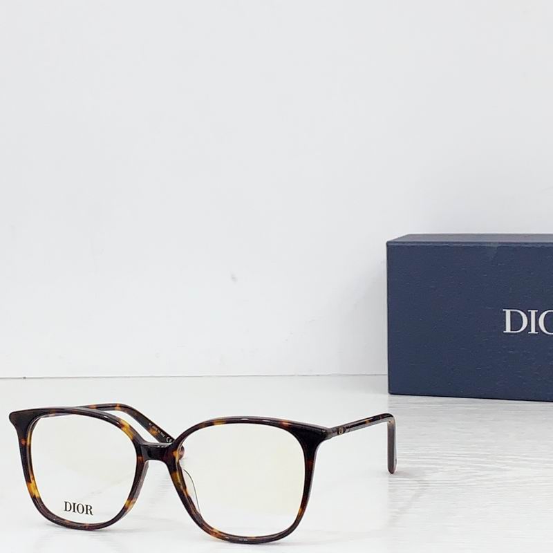 Dior MiniCD 53 16 140 b 06