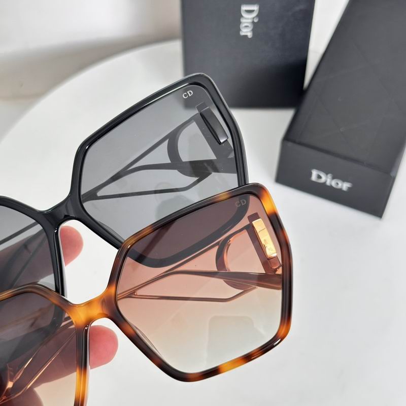 Dior  DSGTA45UCR 64 16-140 e07
