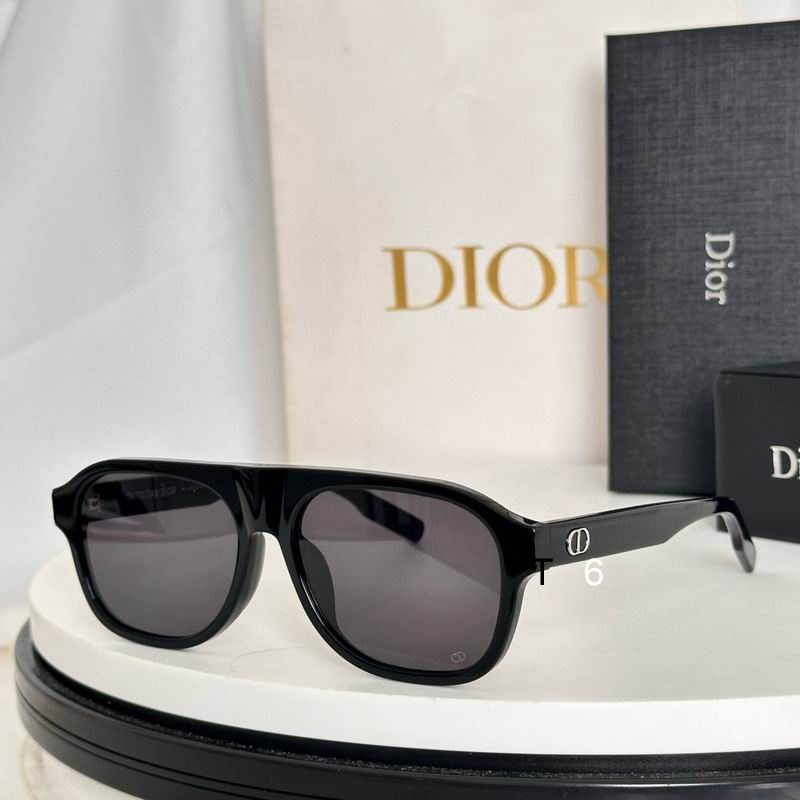 Dior 090402 e04