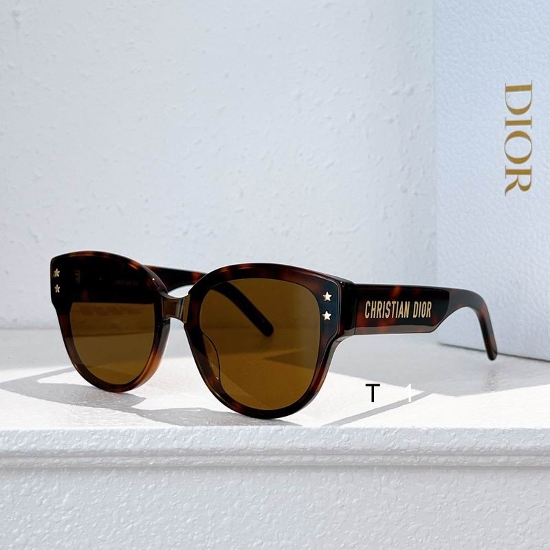 Dior 0908 53 21-140 a01
