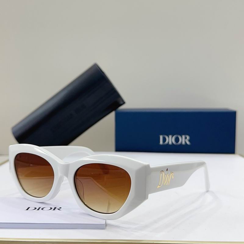 Dior 6028 55 20-145 g01