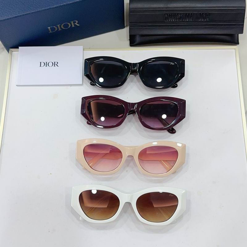 Dior 6028 55 20-145 g07