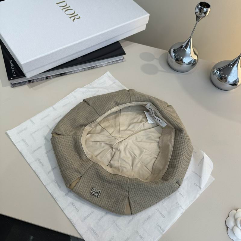 Dior Beret (204)