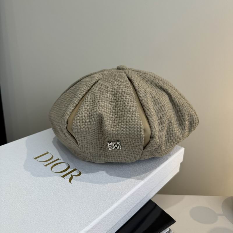 Dior Beret (209)