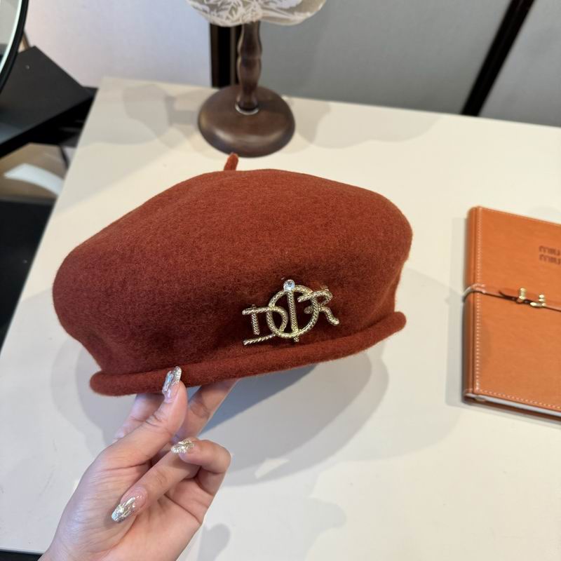 Dior Beret (590)