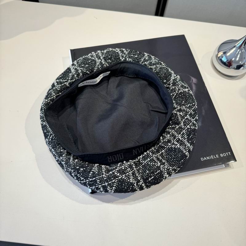 Dior Beret (599)