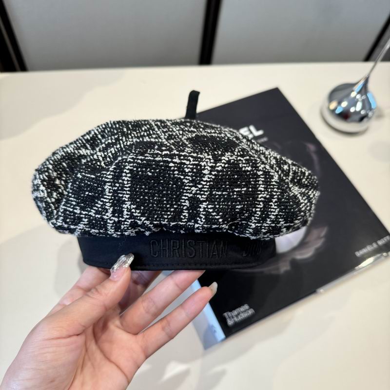 Dior Beret (606)