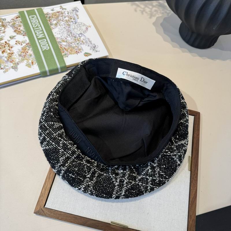 Dior Beret (663)