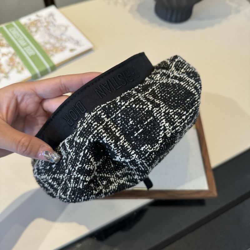 Dior Beret (664)