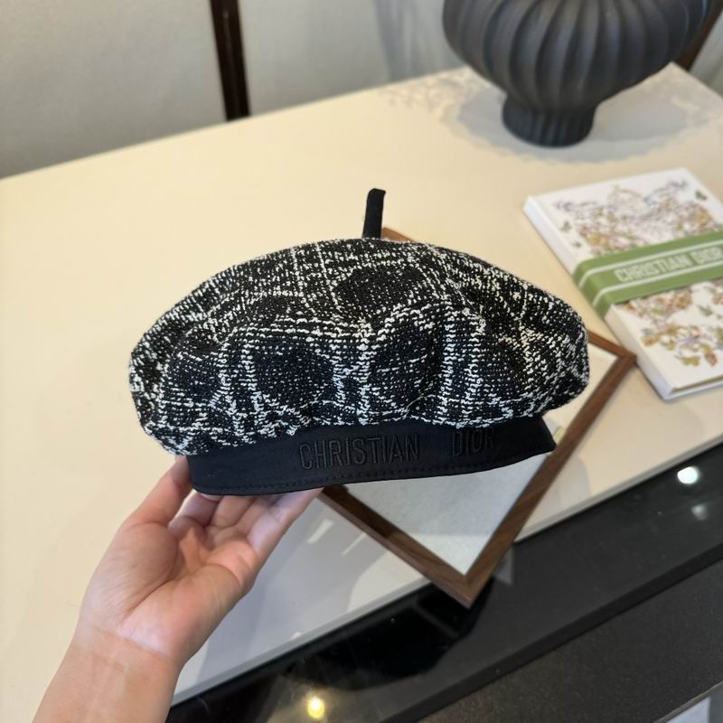 Dior Beret (666)