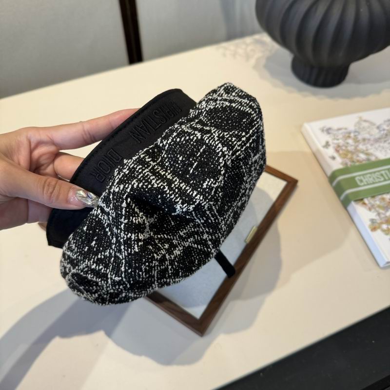 Dior Beret (667)