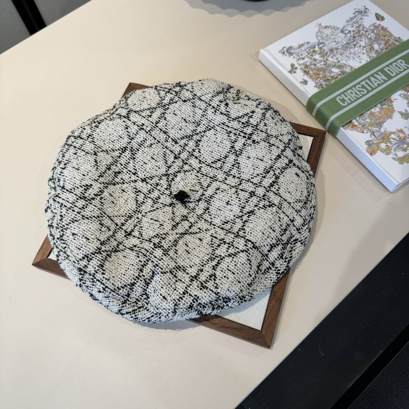 Dior Beret (677)