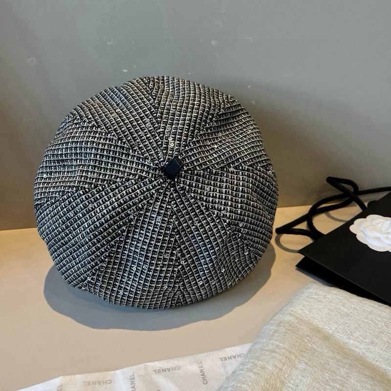 Dior Beret (821)