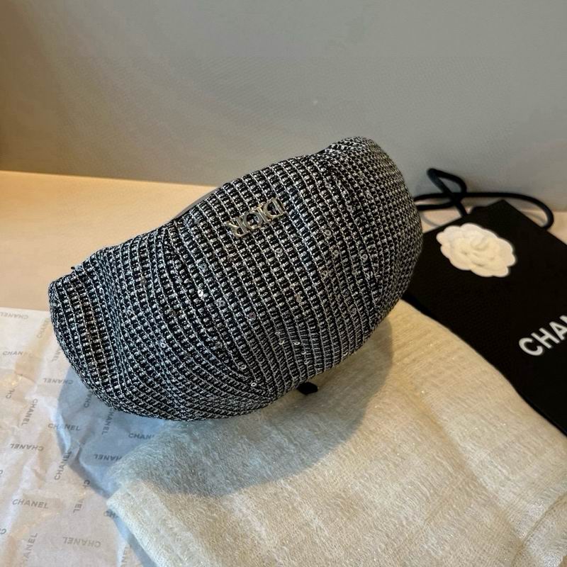 Dior Beret (822)