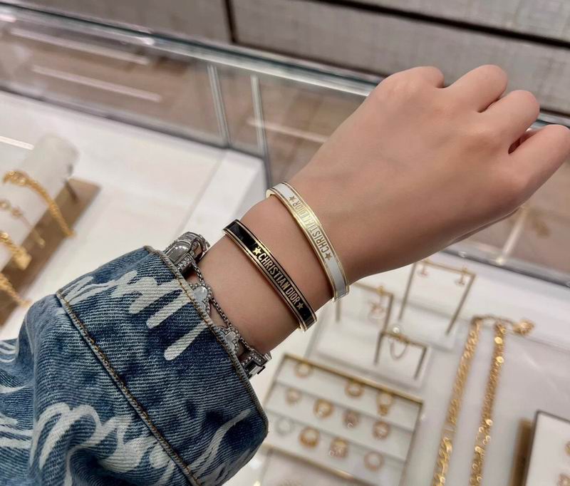 Dior Bracelet 07yxq01 (7)