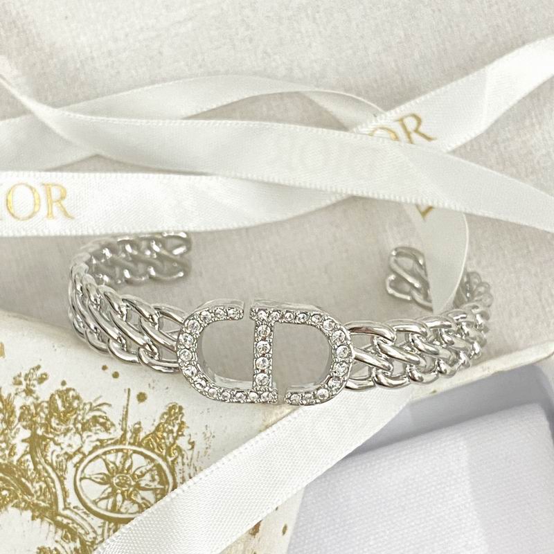 Dior Bracelet 08yxq01 (4)