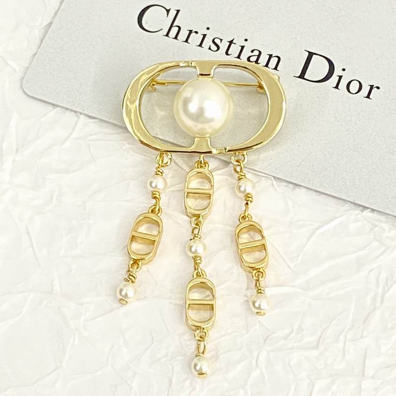 Dior Brooch 08yxq01 (1)