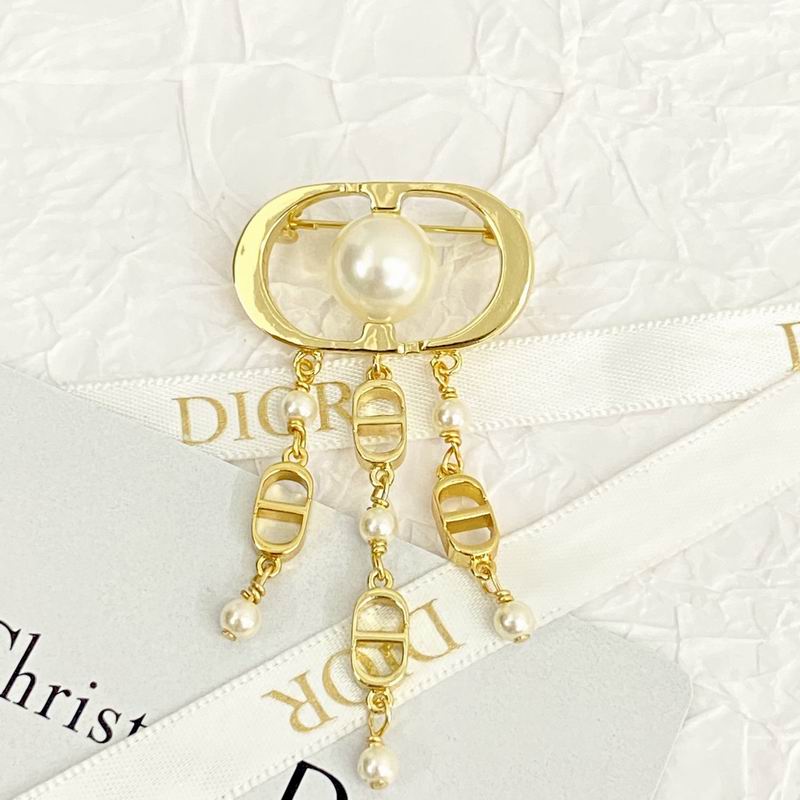 Dior Brooch 08yxq01 (2)