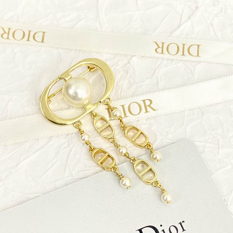 Dior Brooch 08yxq01 (4)