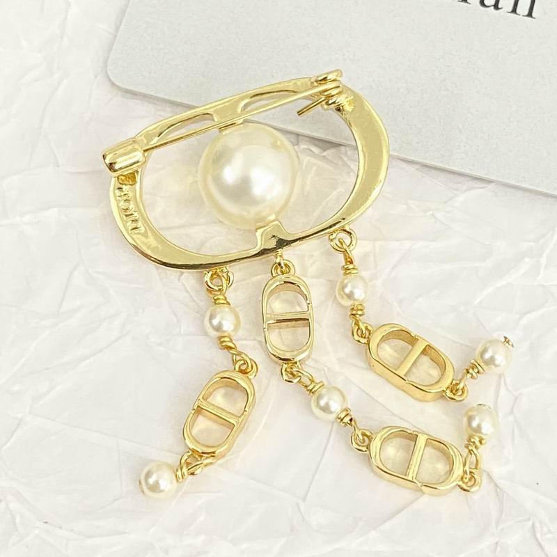 Dior Brooch 08yxq01 (6)