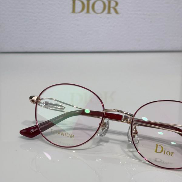 Dior CD186S 49 19-138 c 06