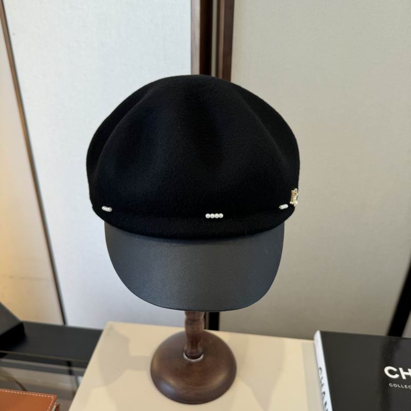 Dior Cap (230)